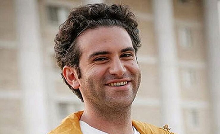 عکس/ کنایه جنجالی هوتن شکیبا به ماجرای شباهت لندکروزر با ۲۰۶ عکس/ کنایه جنجالی هوتن شکیبا به ماجرای شباهت لندکروزر با ۲۰۶