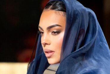 عکس/نمای عجیبی که جورجینا از ویلای مجلل خود در عربستان سعودی منتشر کرد