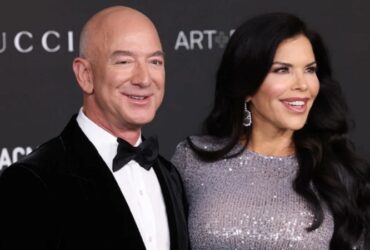 پیشنهاد آقای میلیاردر در کشتی شخصی اش!