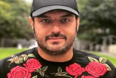 عکس/ شوخی غیر معمول و عجیب سام درخشانی با خانواده روزبه بمانی