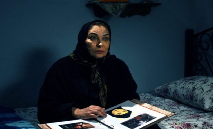 عکس کمتر دیده شده مرحوم فریماه فرجامی در ورزشگاه آزادی! عکس کمتر دیده شده مرحوم فریماه فرجامی در ورزشگاه آزادی!