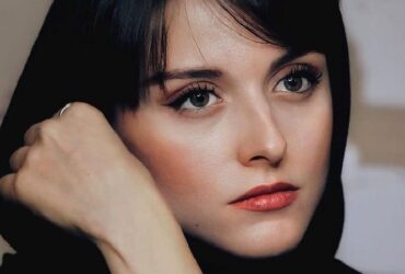 عکس/ سارای گرجی جذاب جیران با تیپ چریکی!