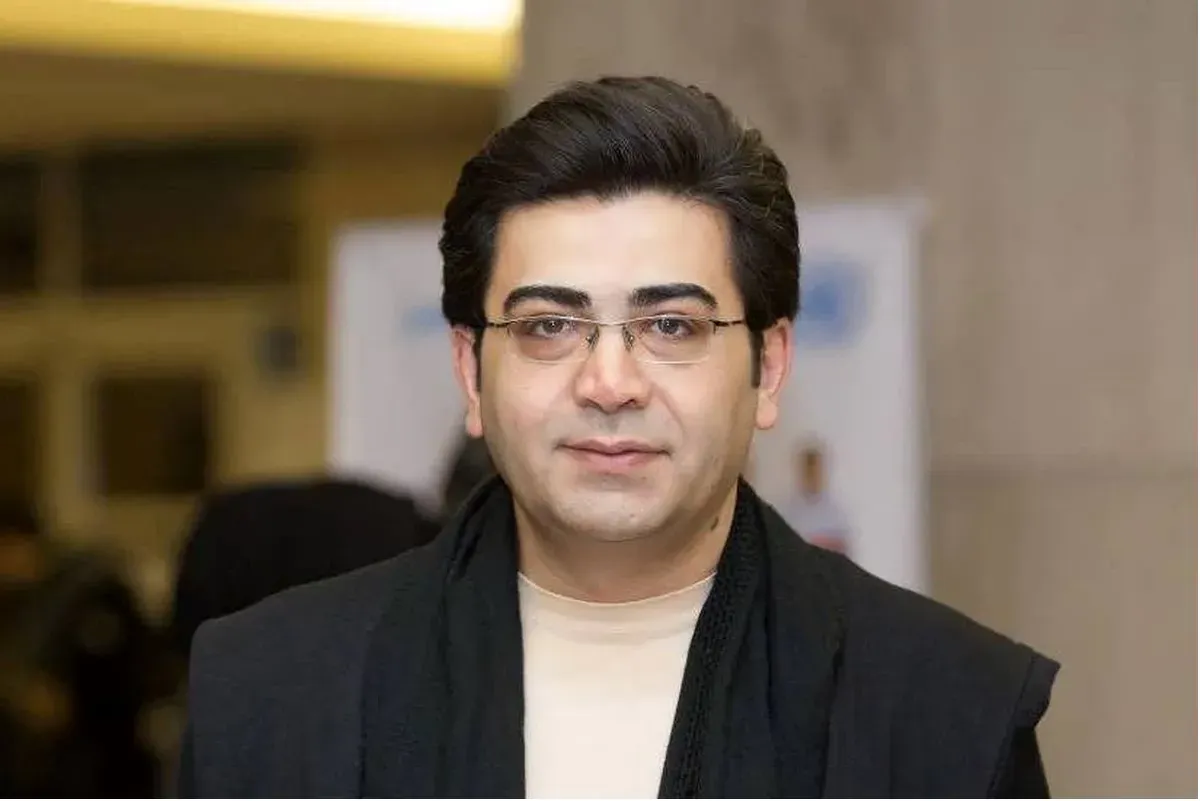 بیوگرافی فرزاد حسنی