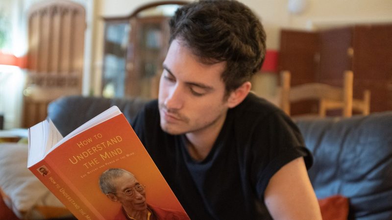 Refuerzo de habilidades de comunicación con lectura de libros