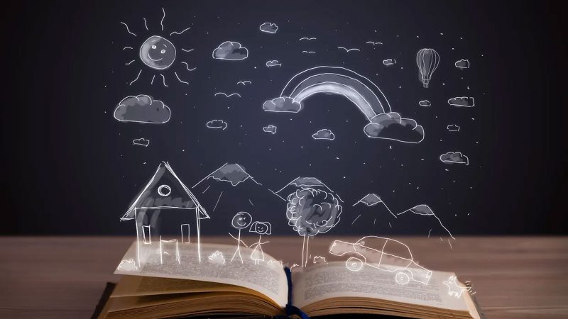 Presta atención a las imágenes y al papel del libro cuando compra al niño