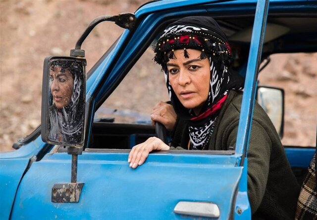 تلویزیون ۱۲ فروردین چه فیلم‌هایی پخش می‌کند؟ ///