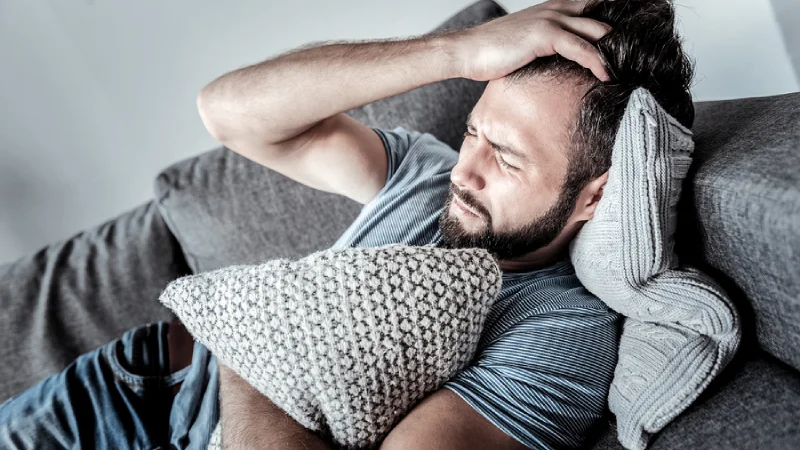 پریود یا قاعدگی چیست؟ راهنمای کامل عادت ماهانه، علائم و دلایل تأخیر 12 پریود مردان