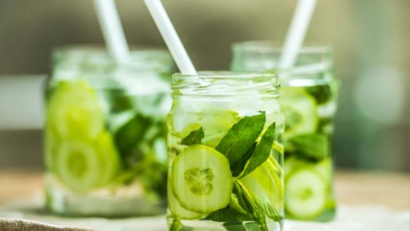 1762610042 982 طرز تهیه 10 نوشیدنی رژیمی در خانه آموزش گام به