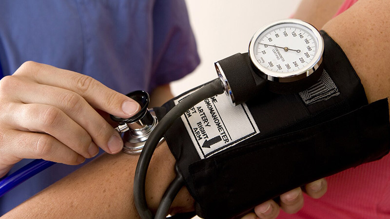 فشارسنج عقربه‌ای