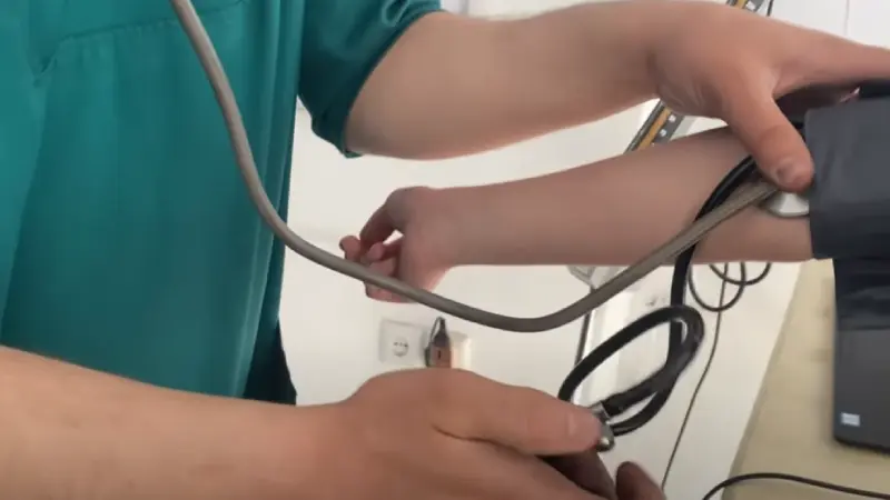 مرکز اندازه گیری فشار خون