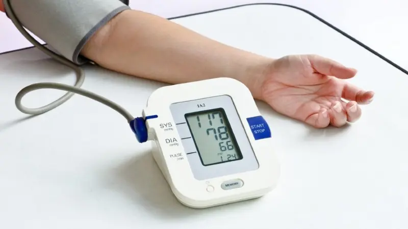 نحوه اندازه گیری فشار خون با فشارسنج