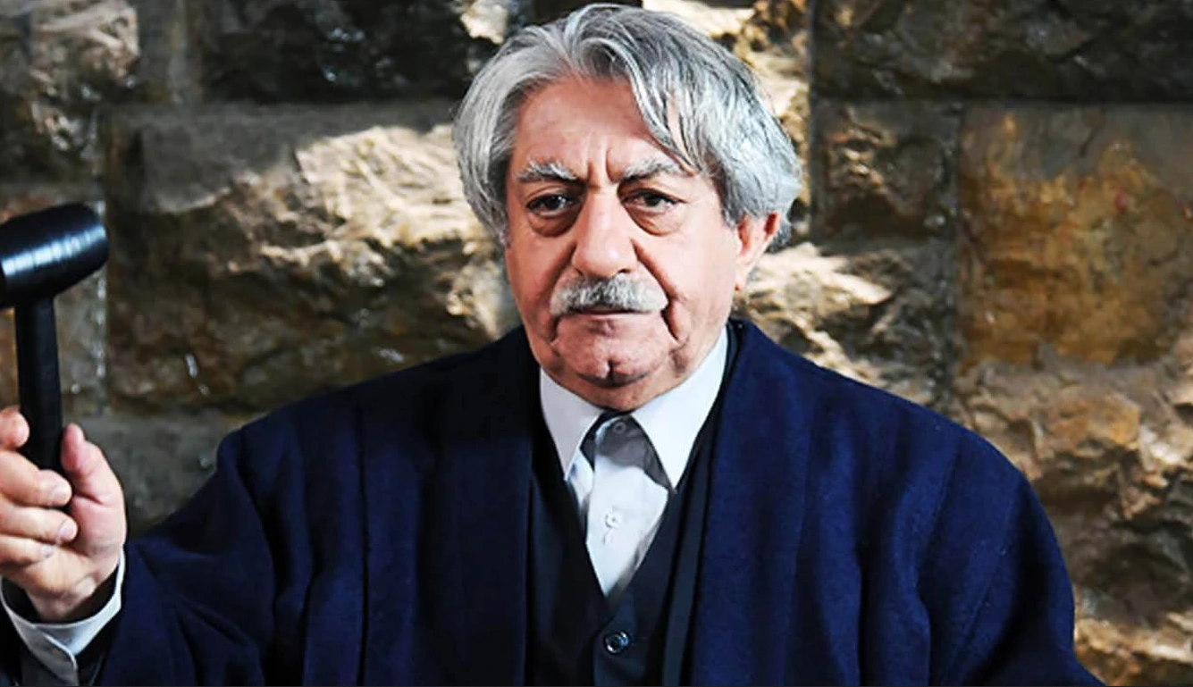 طعم عجیب عزت الله تعظمی در روز عروسی با این خانم + عکس