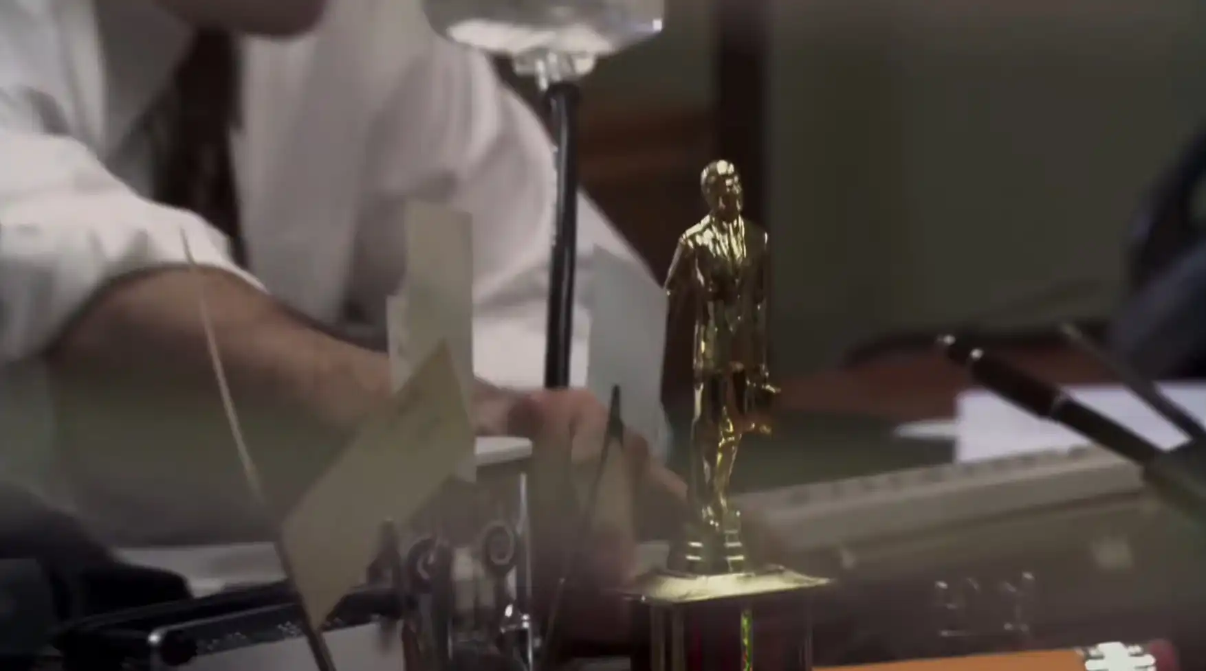 1762880359 59 از روی این تصاویر حدس بزنید چقدر عناوین معروف ترین.webp