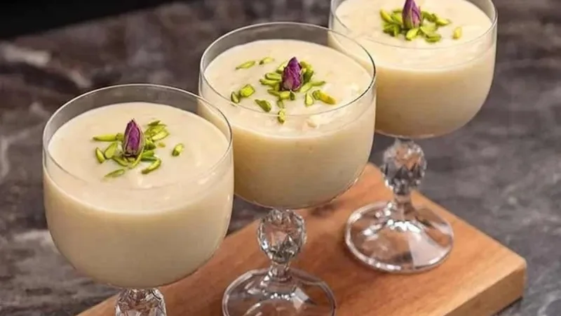 طرز تهیه دسر عربی به ساده ترین روش 3 طرز تهیه دسر عربی