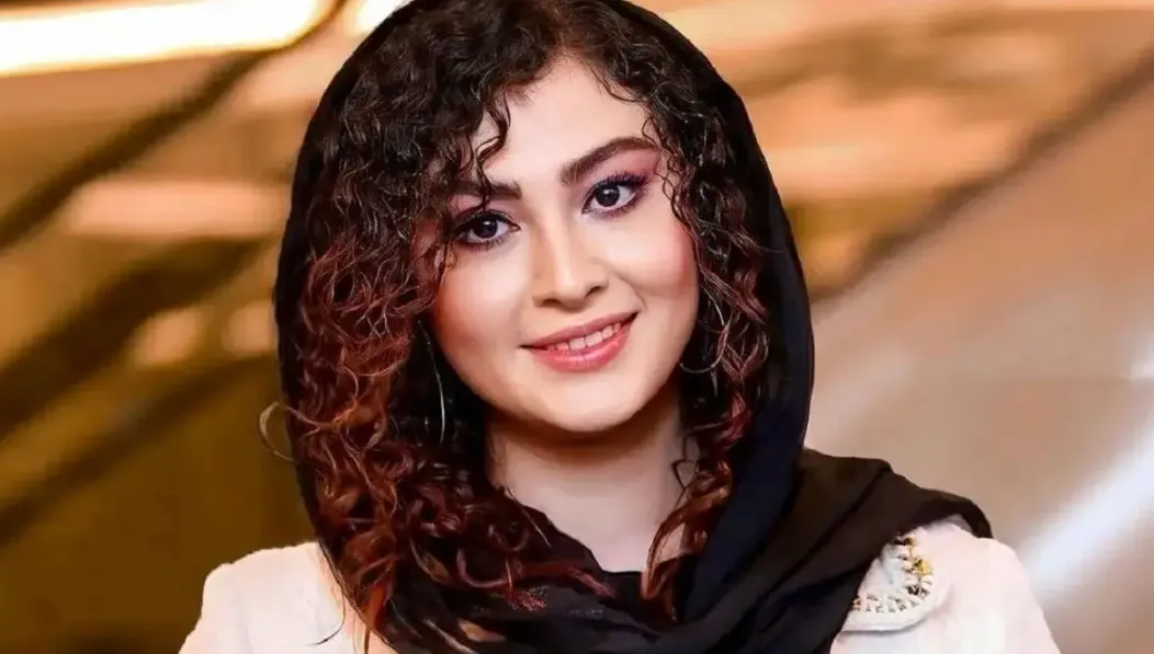 بیوگرافی پدر و مادر مریم مومن; مادرش چه کار می کرد؟