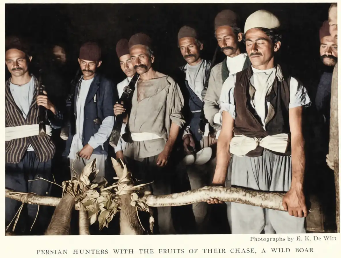 نسخه رنگی و ویرایش شده 100 عکس از ایران 105 سال پیش از National Geographic 1921 | یک دکتر 20 1767419158 543 نسخه رنگی و ویرایش شده 100 عکس از ایران 105.webp