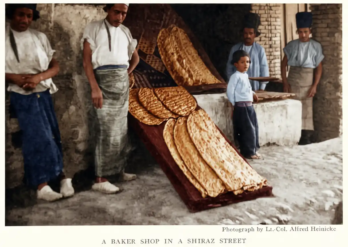 نسخه رنگی و ویرایش شده 100 عکس از ایران 105 سال پیش از National Geographic 1921 | یک دکتر 134 1767419169 539 نسخه رنگی و ویرایش شده 100 عکس از ایران 105.webp