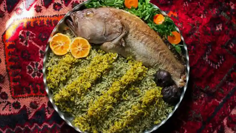 طرز تهیه سبزی پلو با ماهی. 1 چه کسانی در شب عید سبزی پلو با ماهی می خورند؟