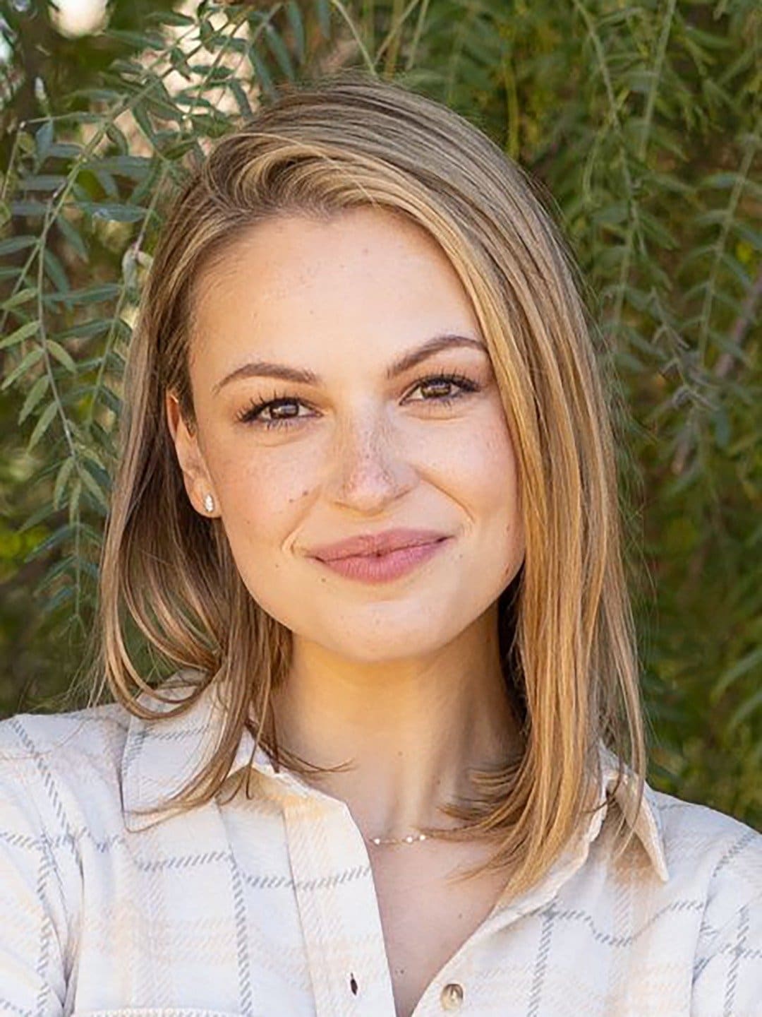 بیوگرافی کایلا والاس (کایلا والاس); ستاره محبوب سریال ندایی از اندلرن 4 پدر گابریل گوارا.