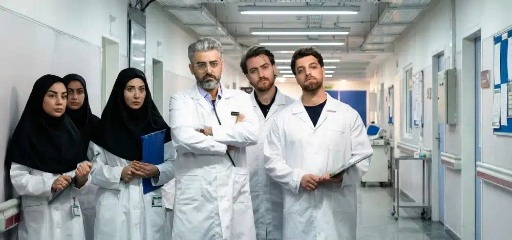 فهرست همه بازیگران سریال صحیره معرفی کامل بازیگران + بیوگرافی و نقش ها اندلرن 8 دیگر بازیگران سریال صحیره.