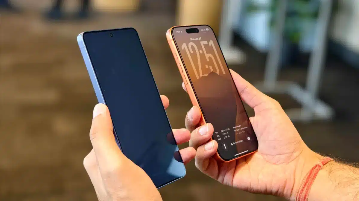 مقایسه S26 Ultra با پرچمداران آیفون 17 پرو مکس 2026 در مبارزه نهایی اندلرن 1 گلکسی اس 26 اولترا در مقابل آیفون 17 پرو مکس