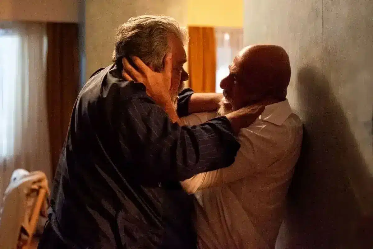 نقد و بررسی سریال بدنام; اندلرن داستانی از یک عشق ممنوع 1 تاریخچه سریال معروف.