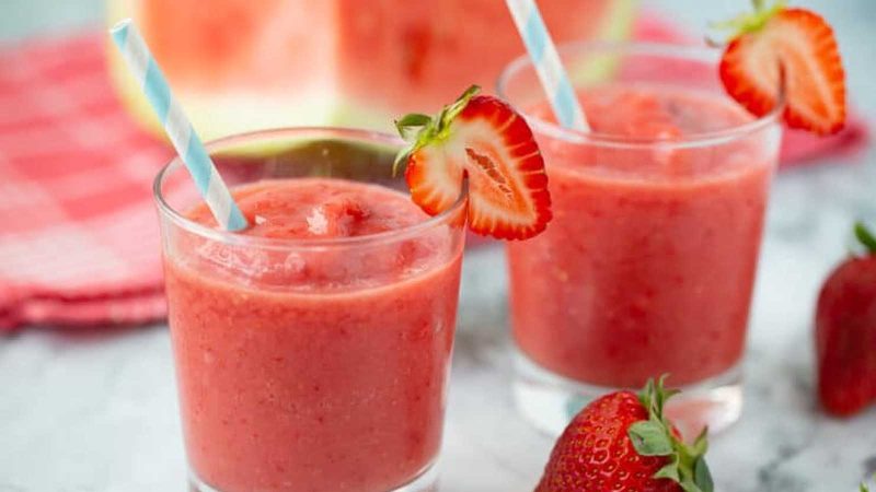 طرز تهیه اسموتی هندوانه به روش های مختلف 🍉 5 1779096120 813 طرز تهیه اسموتی هندوانه به روش های مختلف